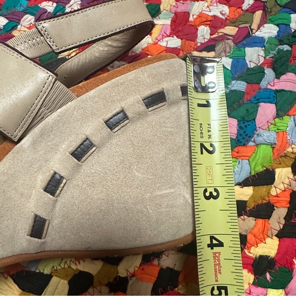 Donald J.Pliner Sport-i-Que Kerry Natural leather Wedge Women's Sandals Size 8 - Picture 8 of 14